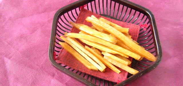 サンコーの 鹿児島産黄金千貫使用 芋けんぴ